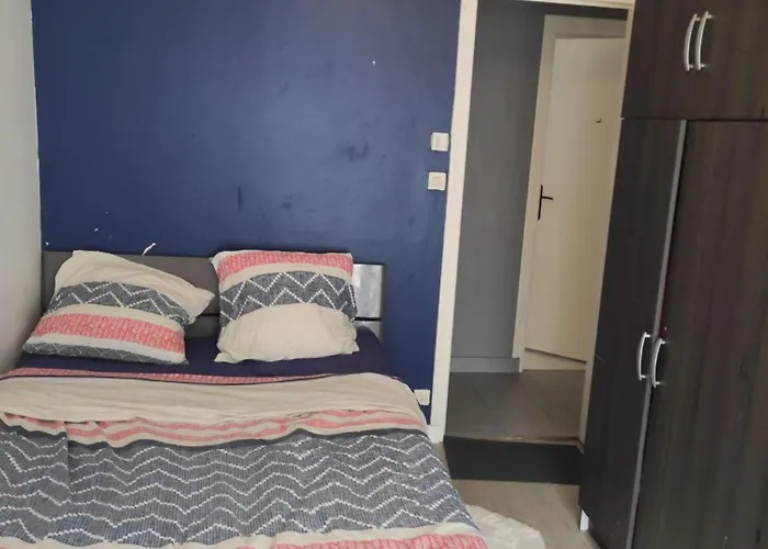 ホームステイ Treornou